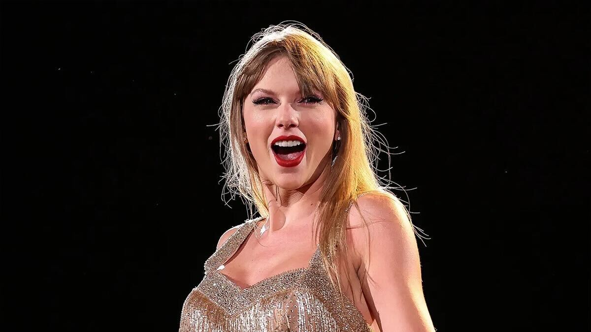 taylor swift makes history again on spotify with 'cruel summer