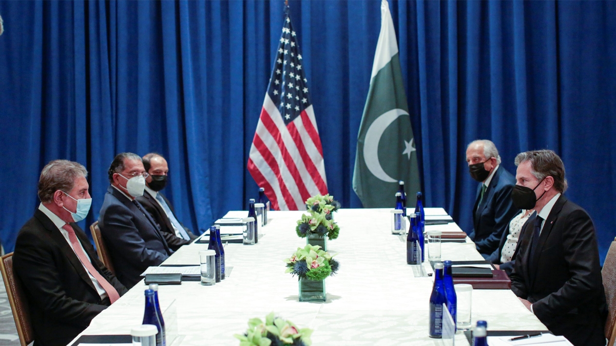 us assures pakistan of assistance to counter extremism