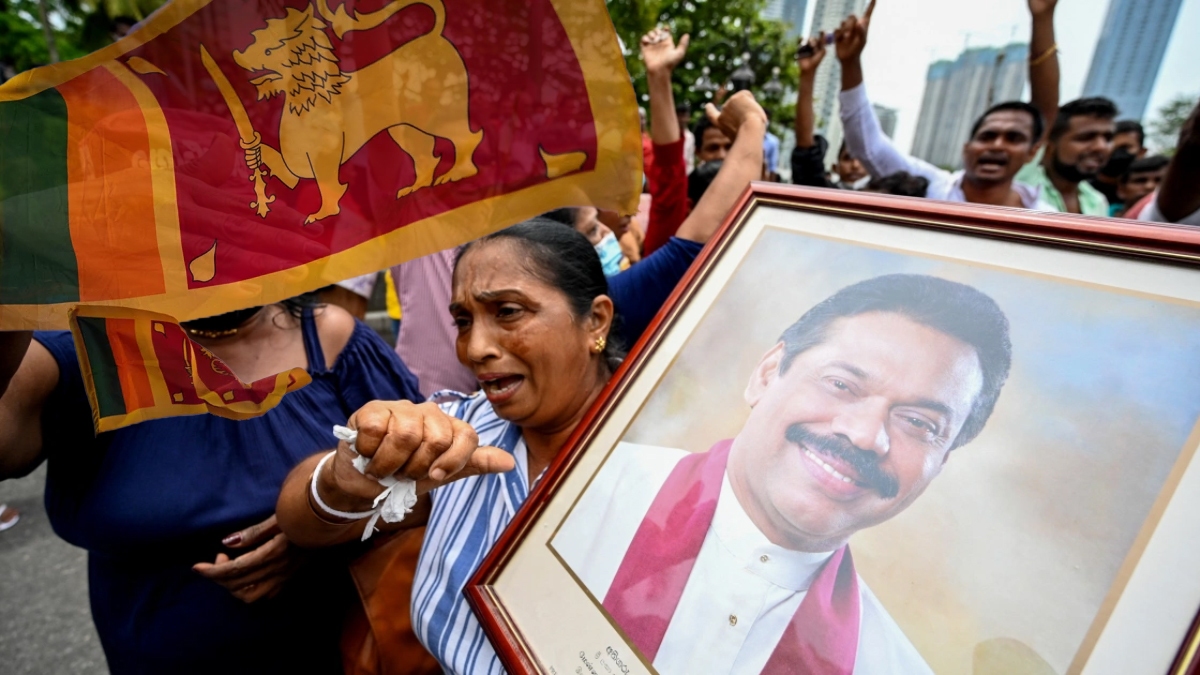 Sri Lankan PM resigns as political violence furthers