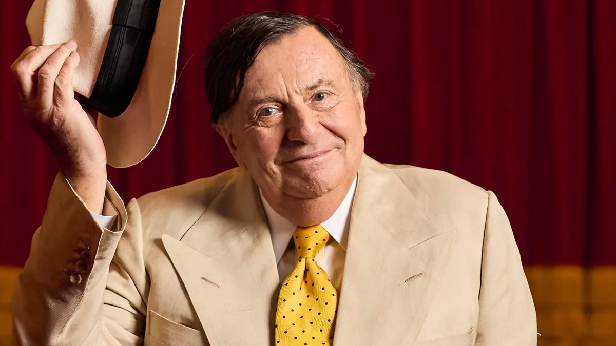 Barry Humphries, Australian Comedian died at 89